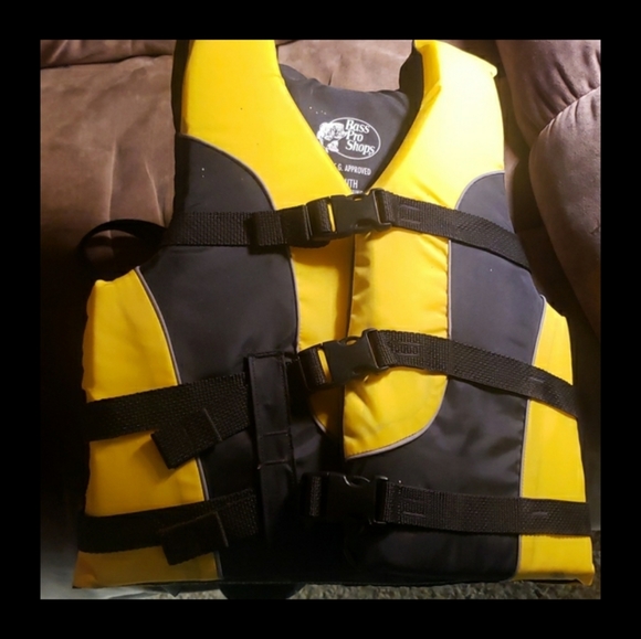 Life jacket - Picture 2 of 2